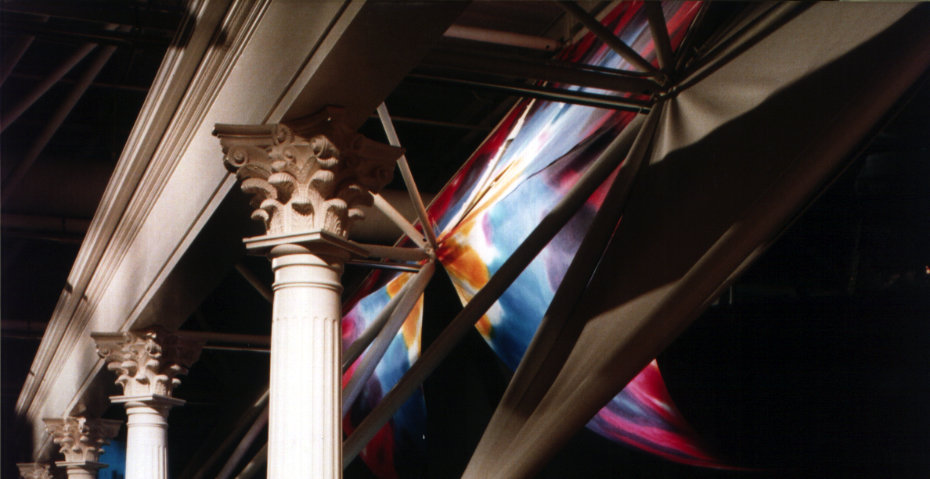 THEMATIC ARCHITECTURAL ELEMENTS HELPS SET THE TIMEFRAME